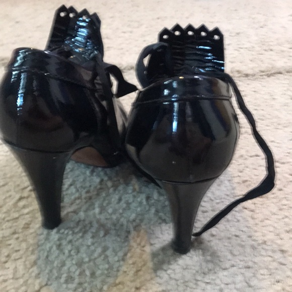 ⚡️FINAL PRICE⚡️Moschino Cheap and Chic Vintage Heels Fran Drescher on The Nanny - Picture 15 of 16